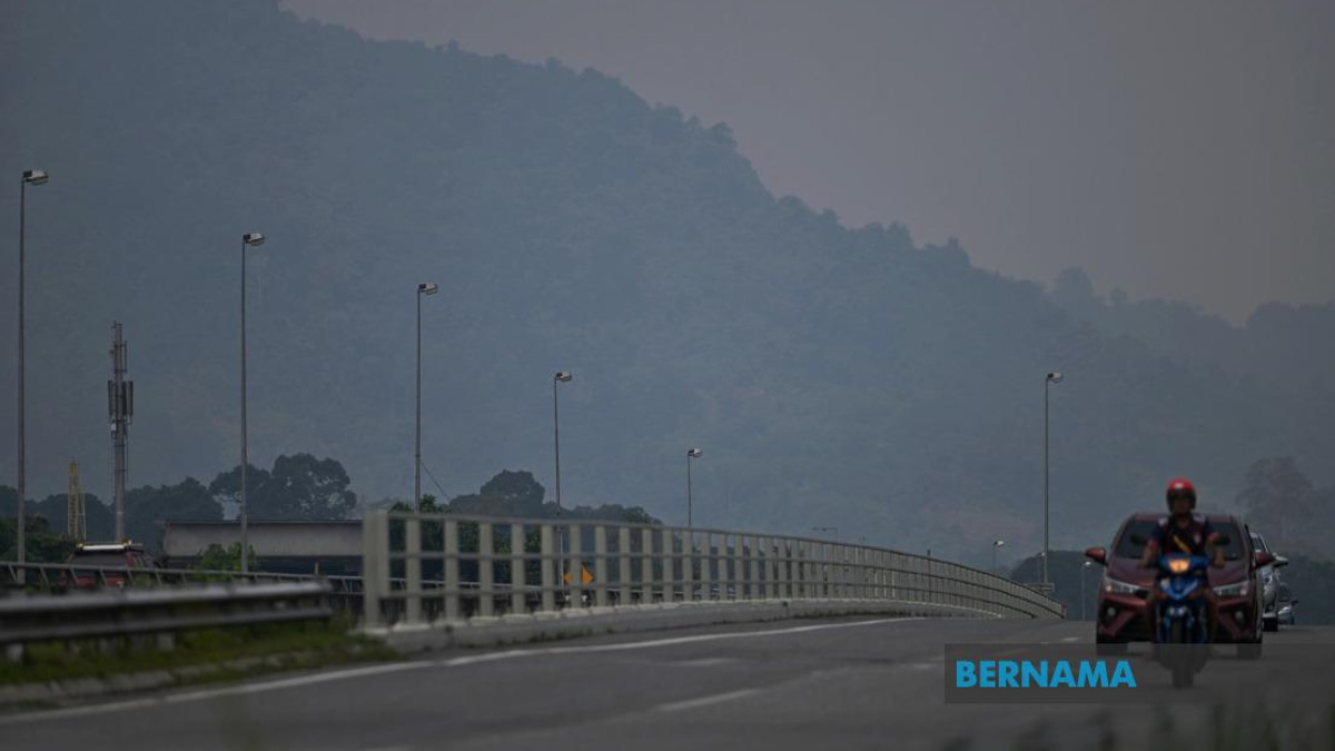 Nine Sarawak Areas Hit By Unhealthy Air Quality; Serian Reaches Critical Levels