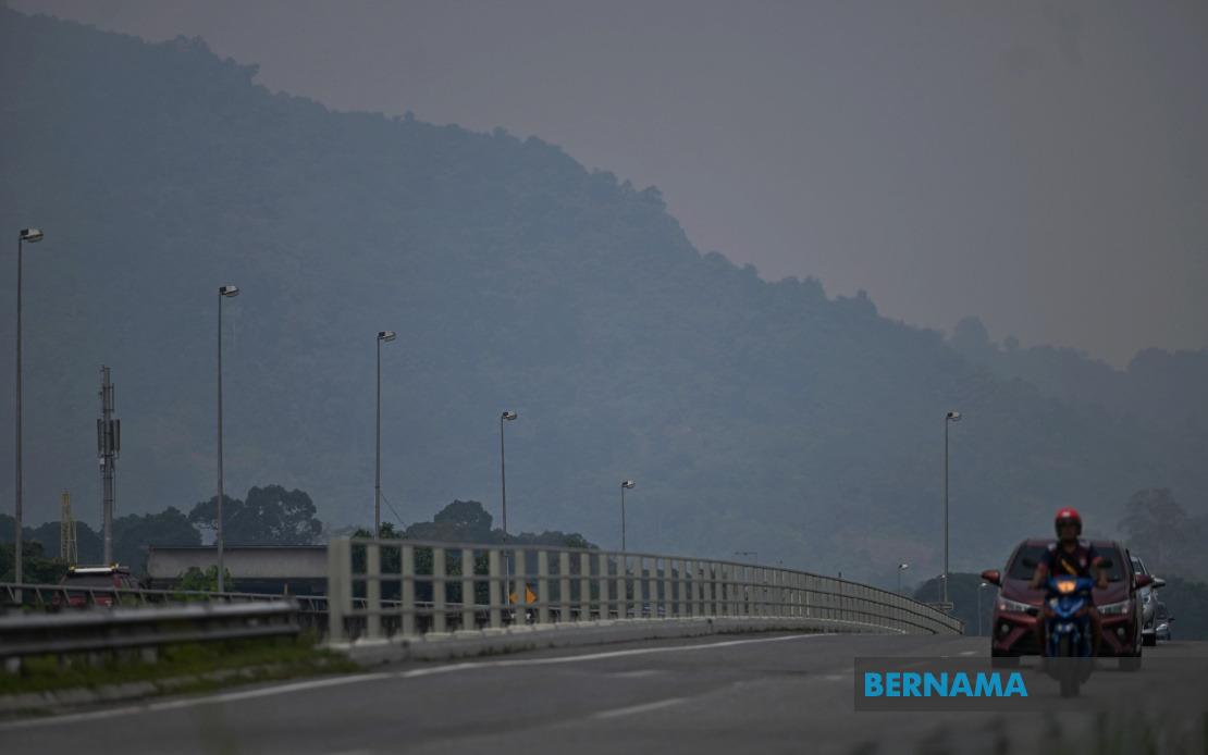 Nine Sarawak Areas Hit By Unhealthy Air Quality; Serian Reaches Critical Levels