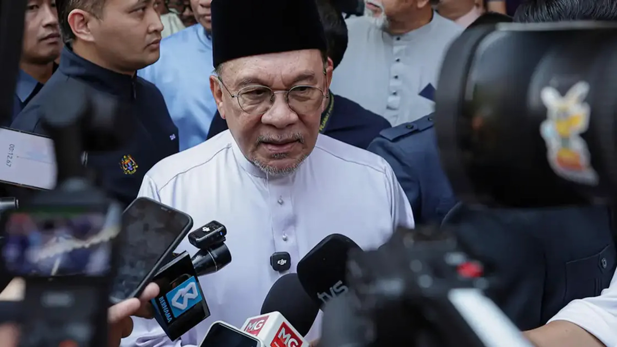PM Anwar Vows Continued Effort Despite Strong Merdeka Center Approval Rating