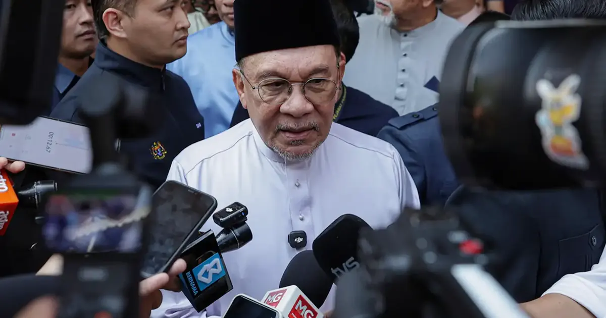 PM Anwar Vows Continued Effort Despite Strong Merdeka Center Approval Rating
