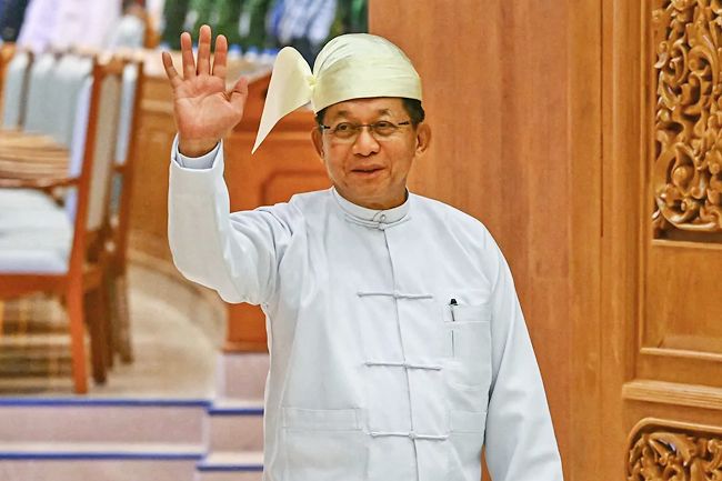 Myanmar's General Min Aung Hlaing to Visit Bangkok for Talks with Thai Leadership
