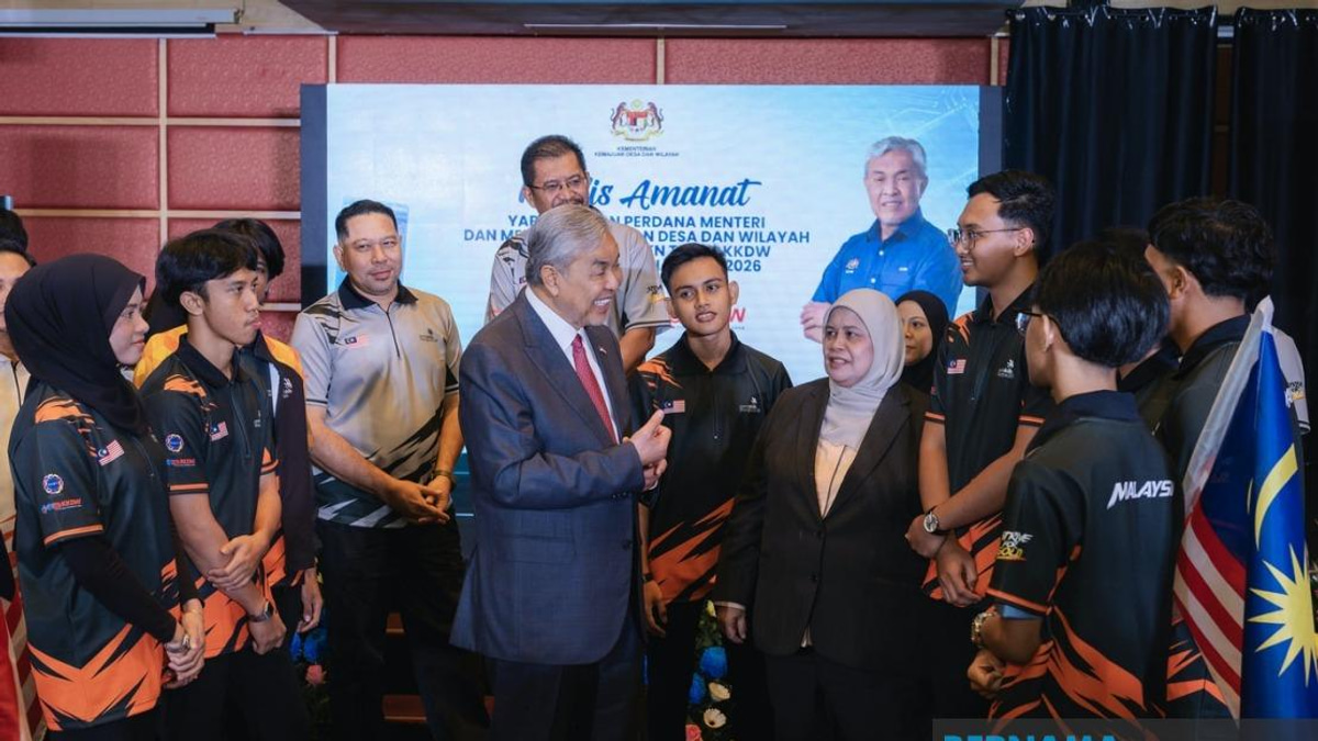Ahmad Zahid Offers Umrah Sponsorship for WorldSkills 2026 Gold Medallists