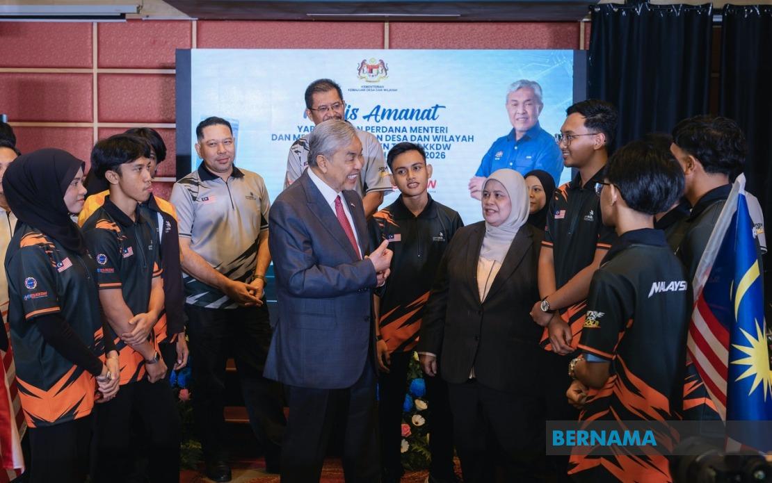 Ahmad Zahid Offers Umrah Sponsorship for WorldSkills 2026 Gold Medallists