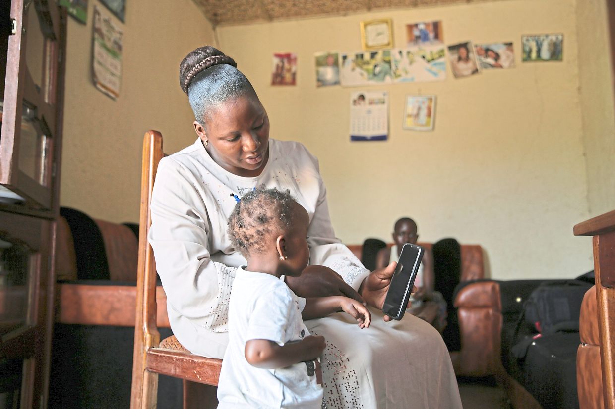 Survivors of Congo's Ebola Crisis Warn of Community Mistrust as New Outbreak Emerges