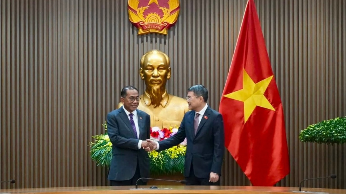 Malaysia and Vietnam Pledge Deeper Defence Cooperation Amid Regional Security Challenges