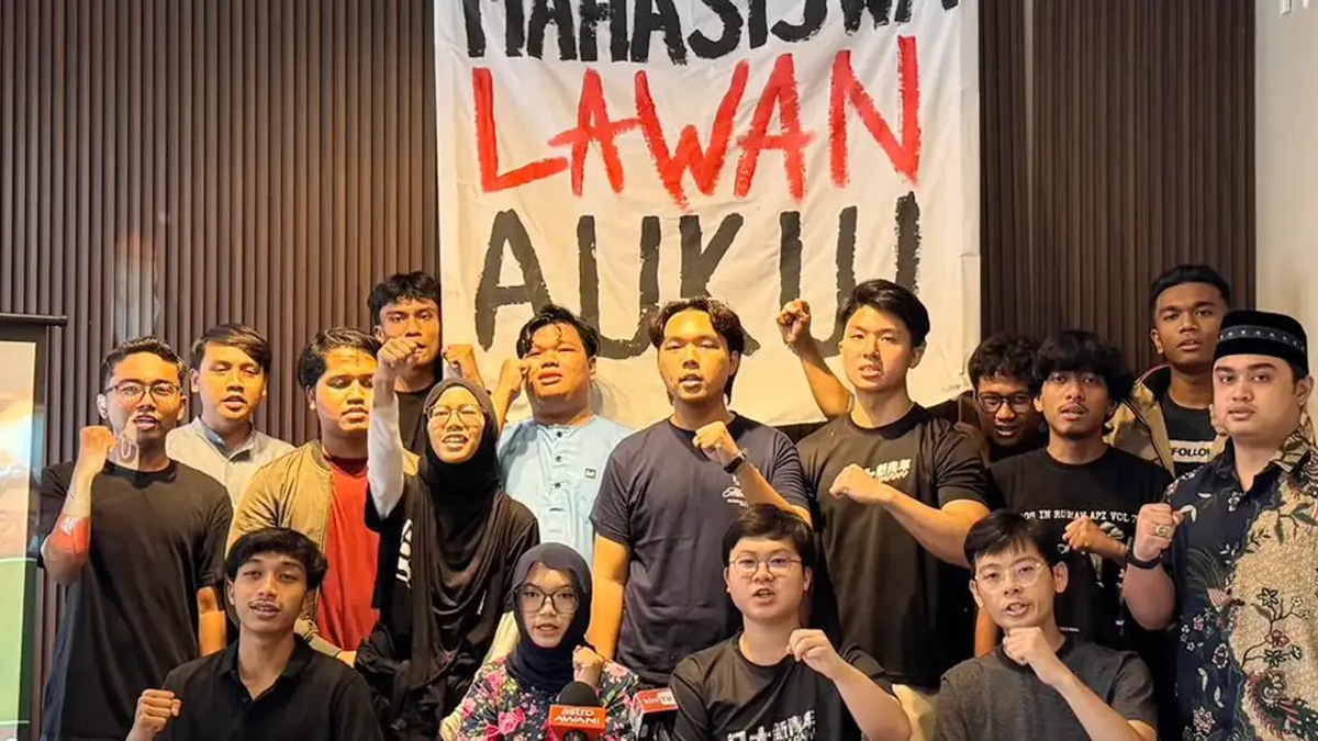 Anwar Rules Out Restrictive Student Laws Following AUKU Repeal