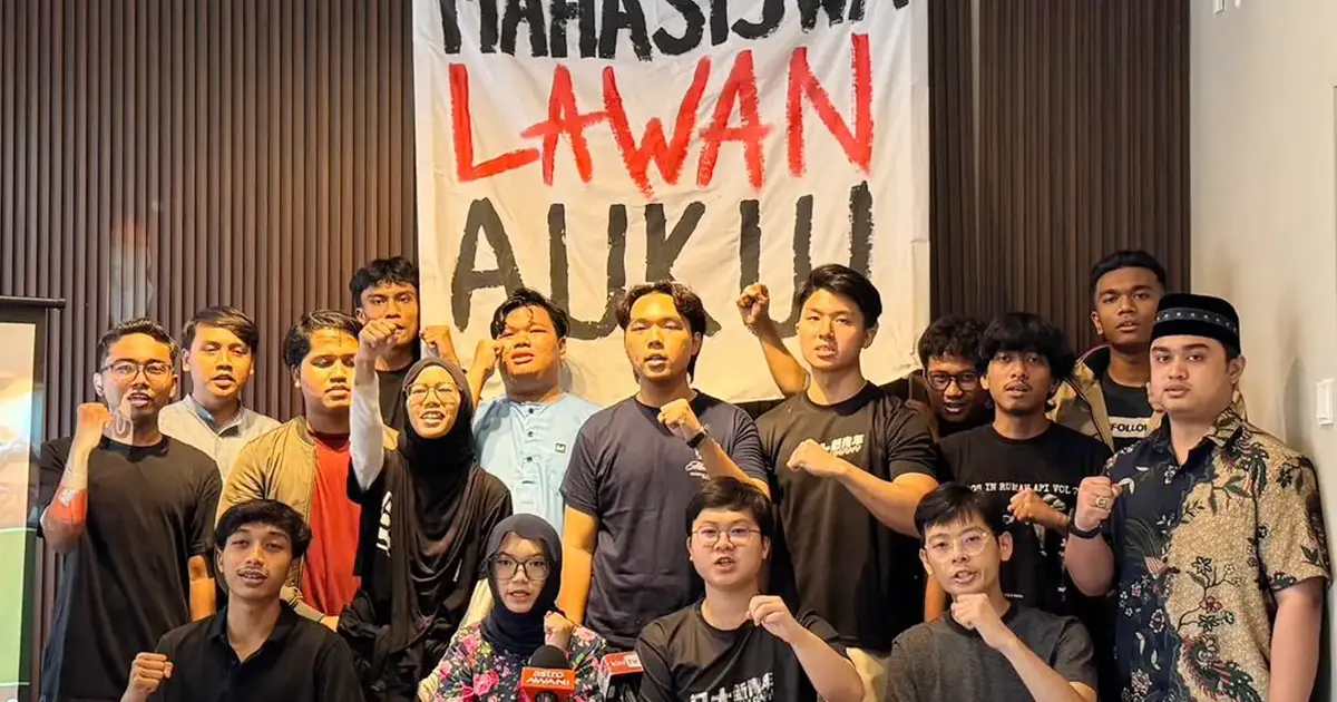 Anwar Rules Out Restrictive Student Laws Following AUKU Repeal