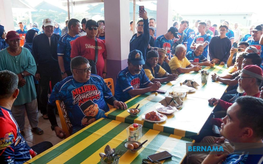 Melaka Rolls Out PERKESO Coverage and Fish Finders to Support Fishing Communities