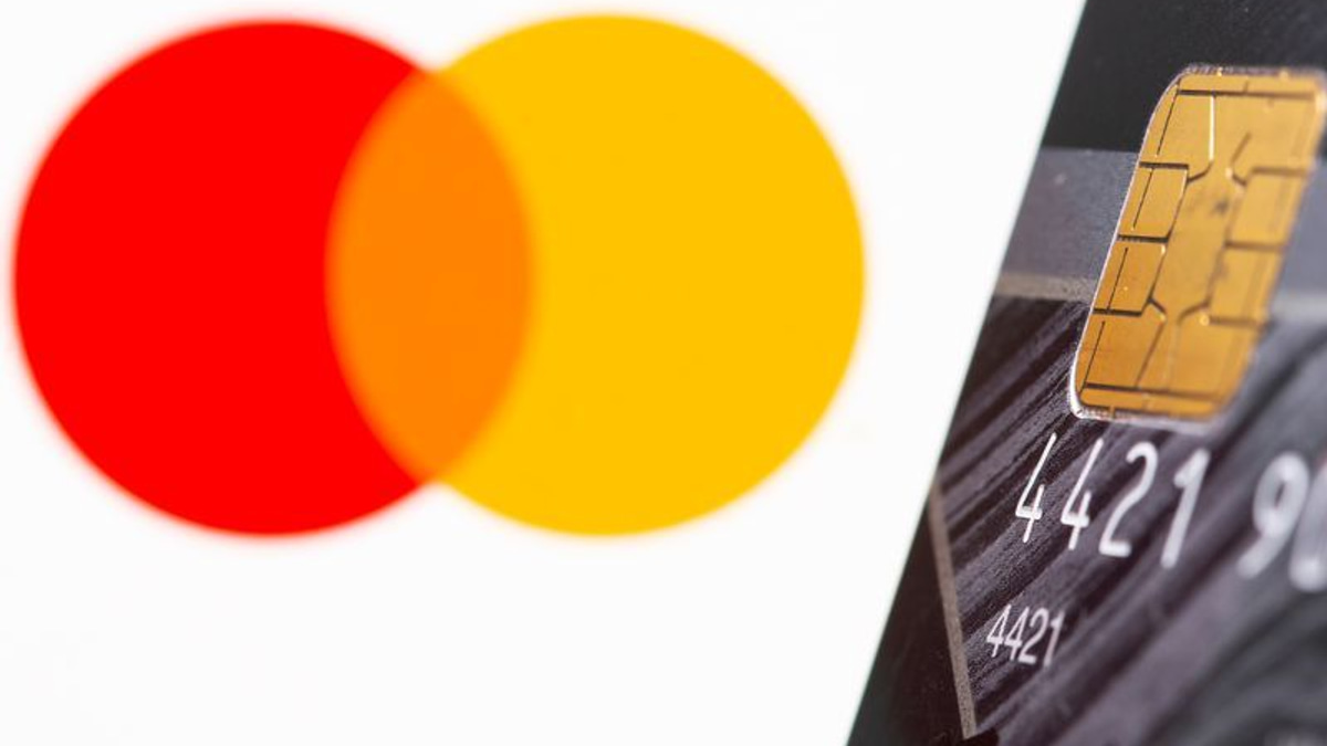 Mastercard profits surge past forecasts as consumers keep spending despite global tensions
