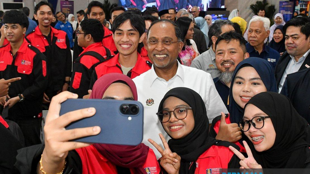 LRT3 Shah Alam Line Transforms Student Mobility at UiTM, Signals Broader Tech Ambitions