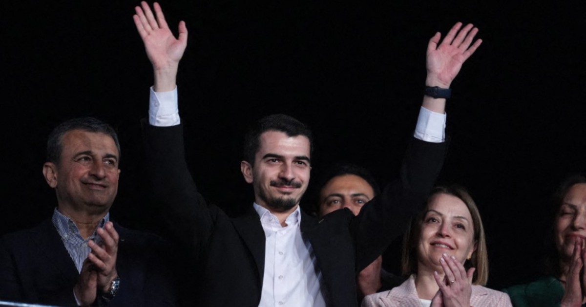 Turkey Launches Major Anti-Corruption Sweep, Detains Opposition-Linked Mayor