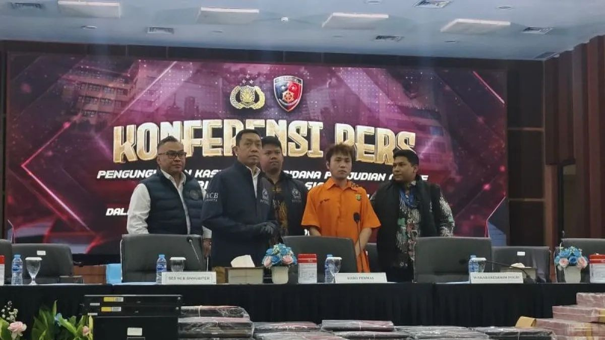 Chinese fugitive nabbed at Jakarta airport over international online scam network