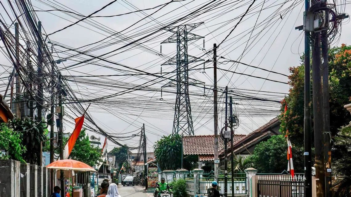 Prabowo targets 750 state firms for closure, flags 'made-up' profits across Indonesian public sector