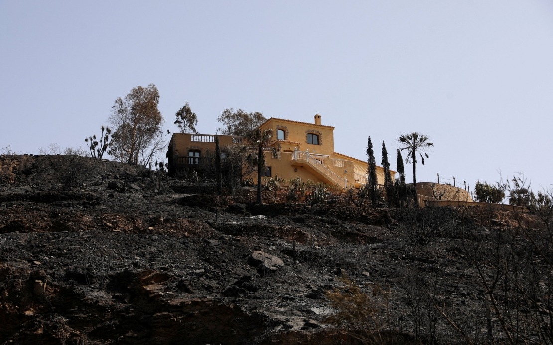 Death Toll From Southern Spain Wildfire Climbs to 13 as Blaze Brought Under Control