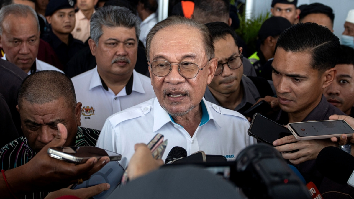 Anwar Puts KWAP's eFishery Loss in Context, Citing Strong Overall Returns