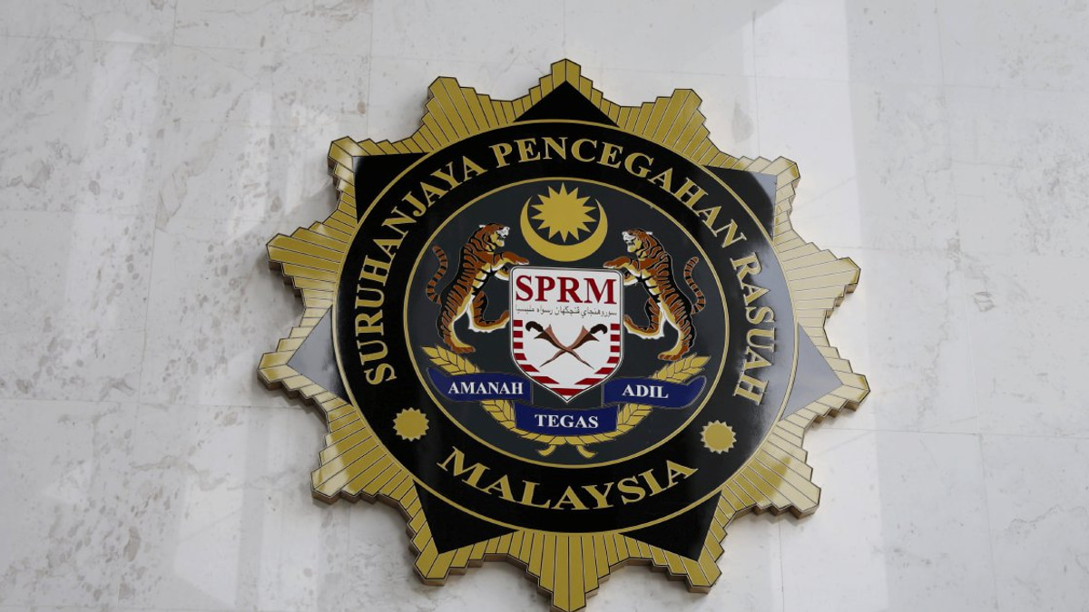 Prison Officer Held Over RM3,000 Bribery Scheme to Smuggle Contraband Into Melaka Jail