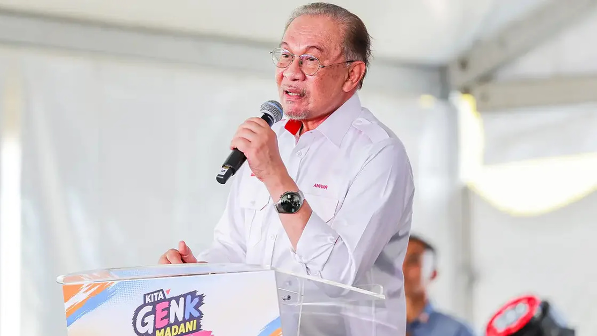Anwar Ibrahim Dismisses Allegations of DAP Collaboration Triggering Political Attacks