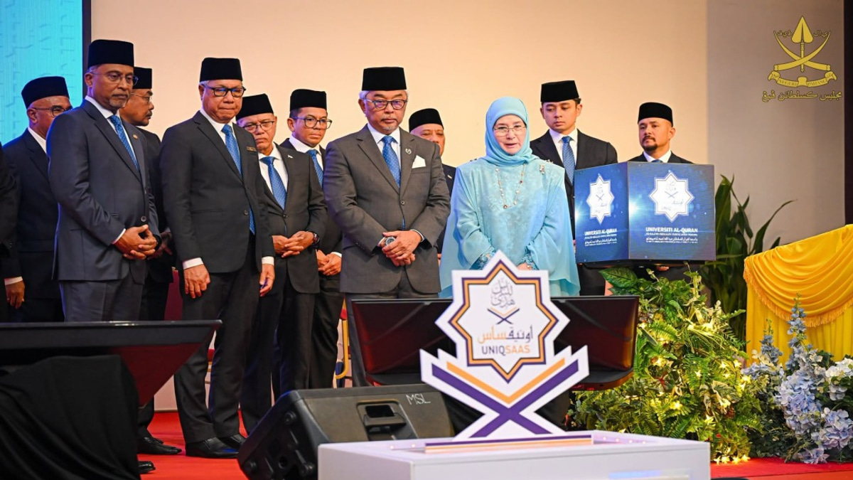 Pahang Sultan Inaugurates Islamic University in Historic Ceremony