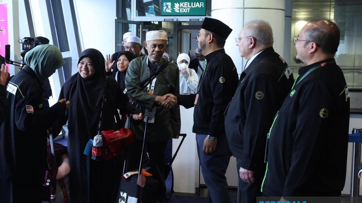 Malaysia Welcomes Final Haj Batch Home, Completes Successful 1447H Season