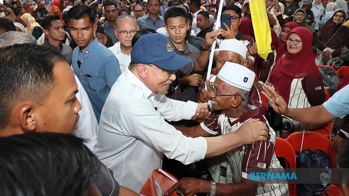 Government Boosts FELDA Community Development with RM29 Million in New Initiatives