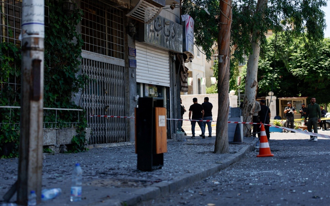 Damascus Bombings Near Macron's Hotel Injure 18 as French President Visits Syria