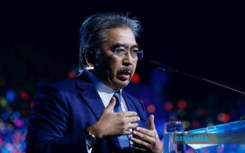 Malaysia Weighs EV Levy Options to Fund Charging Network While Protecting Consumers