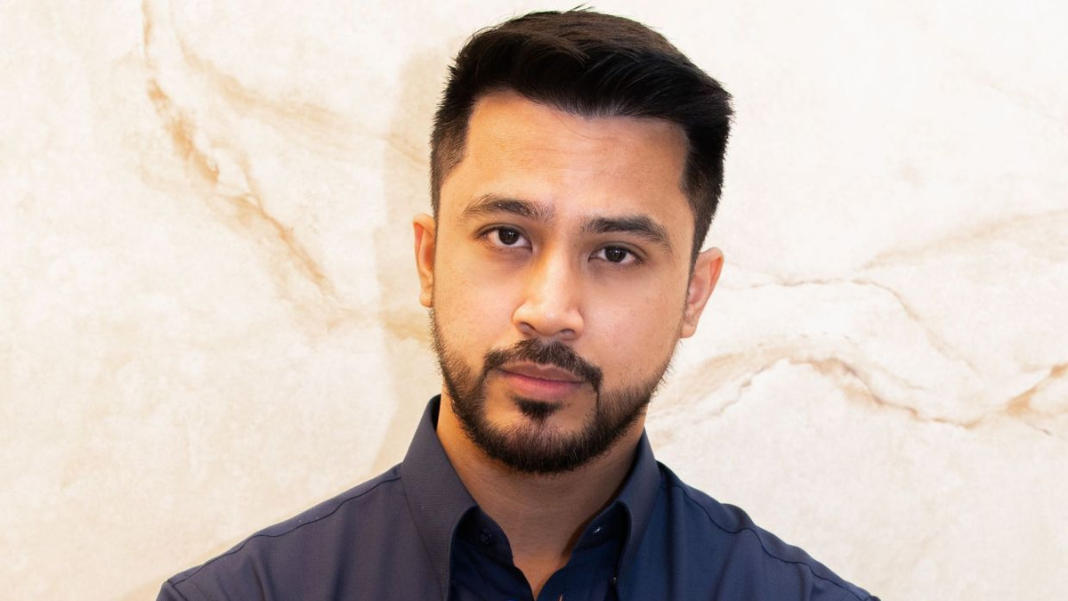 Aliff Aziz Returns to Acting with Complex Role as Unfaithful Husband in iQiyi Drama