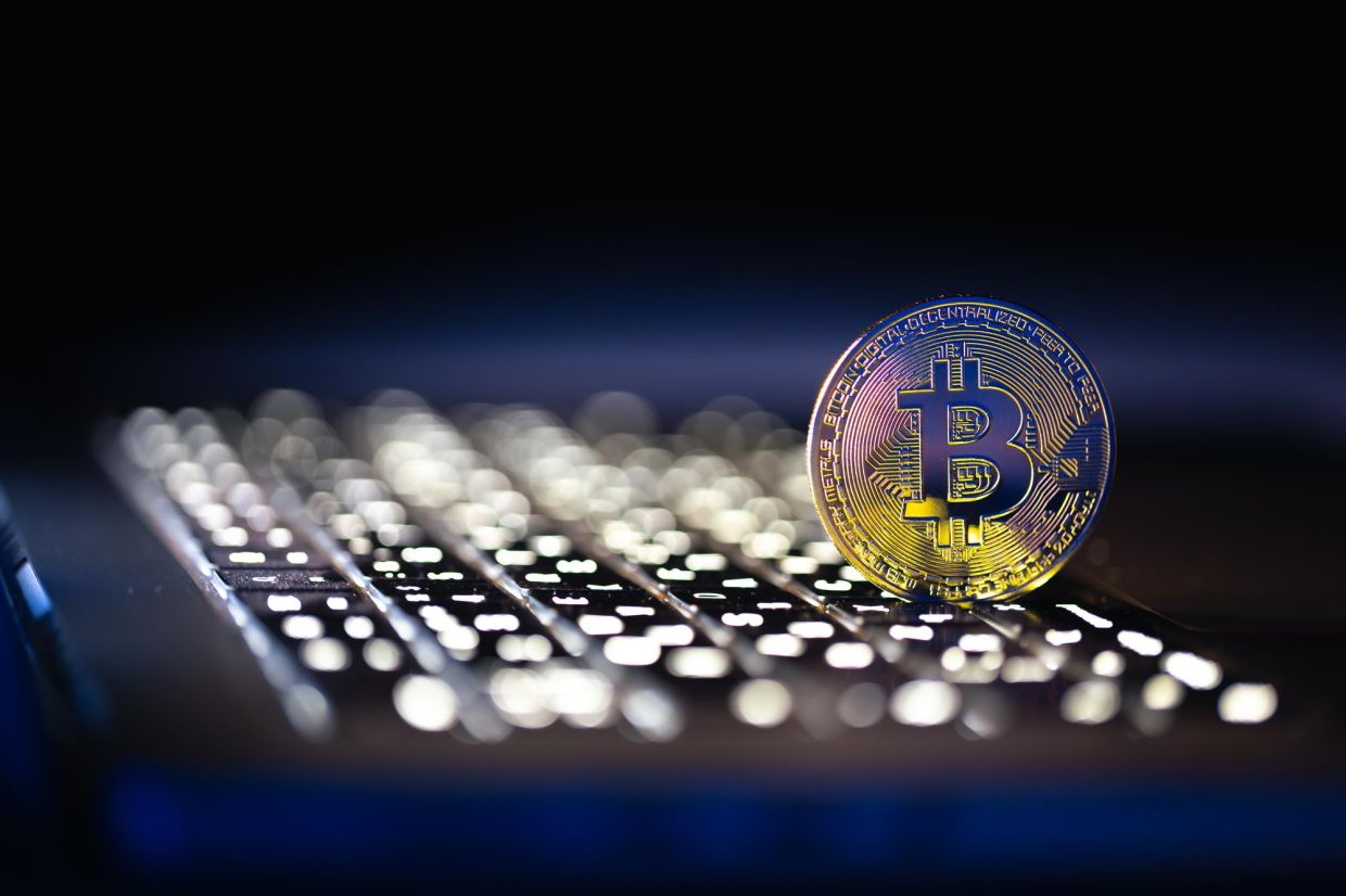 Critical Flaw in Popular Bitcoin Hardware Wallet Exposes Tens of Millions in Losses