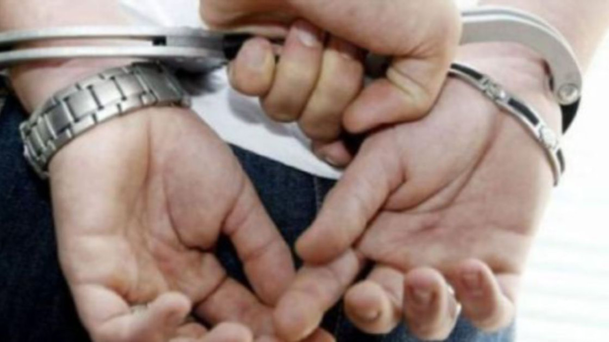 Malaysian and Indonesian woman held in Medan for trafficking drug-laced vapes