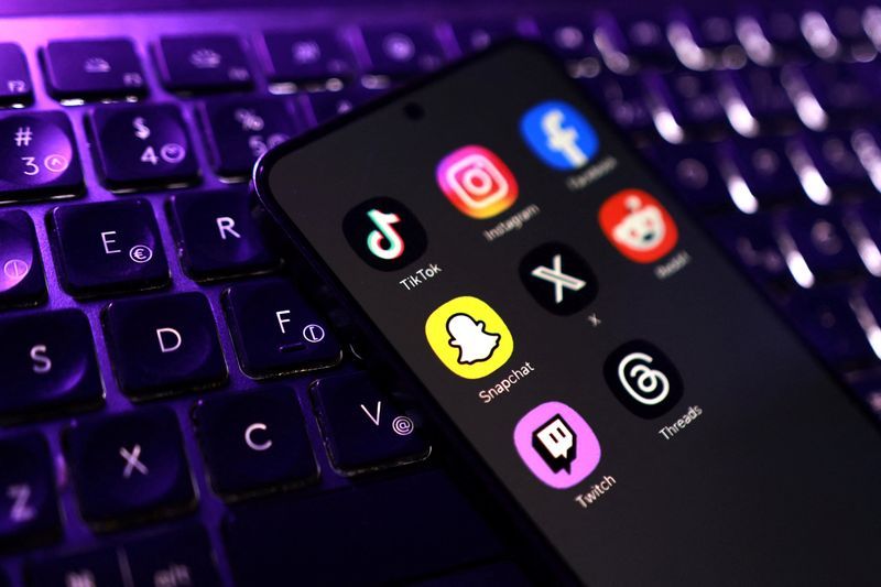 UK Study Shows Social Media Limits Boost Teen Sleep and Focus, But Enforcement Proves Tricky