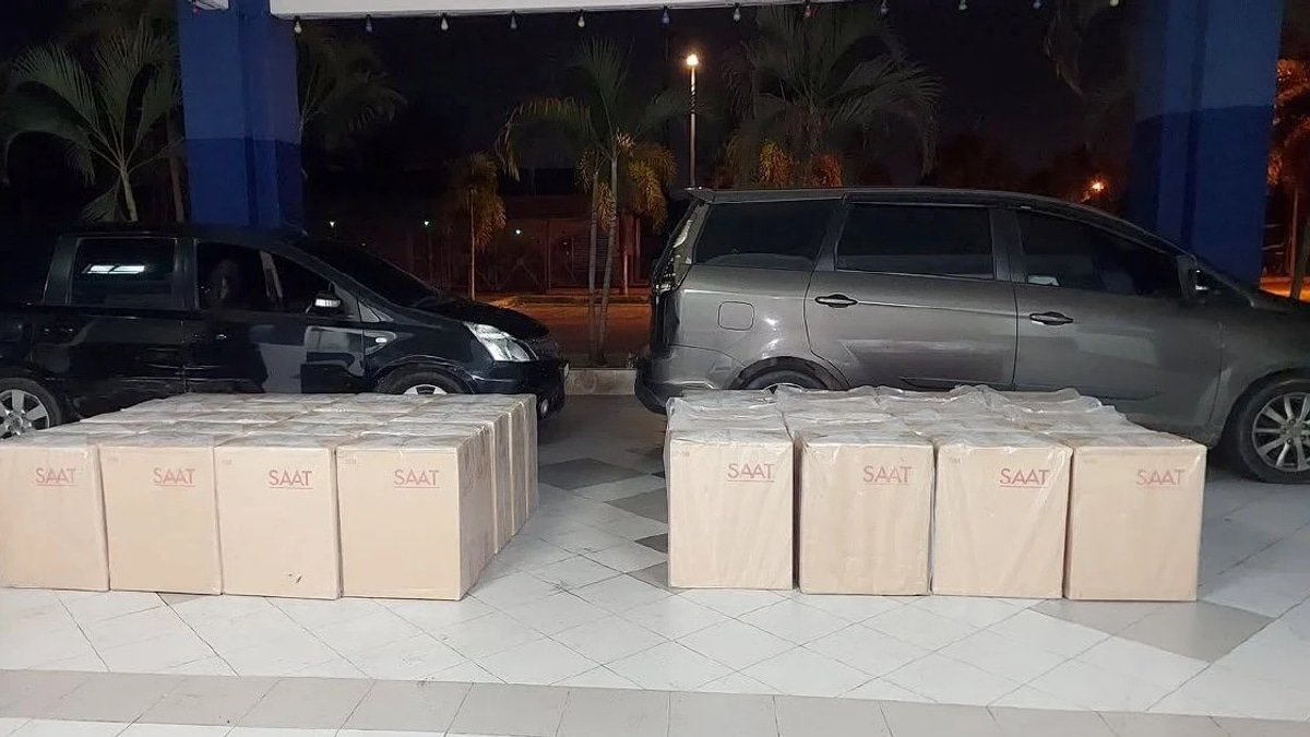 Chase in Kelantan Nets Massive Cigarette Smuggling Haul Worth Over RM800,000