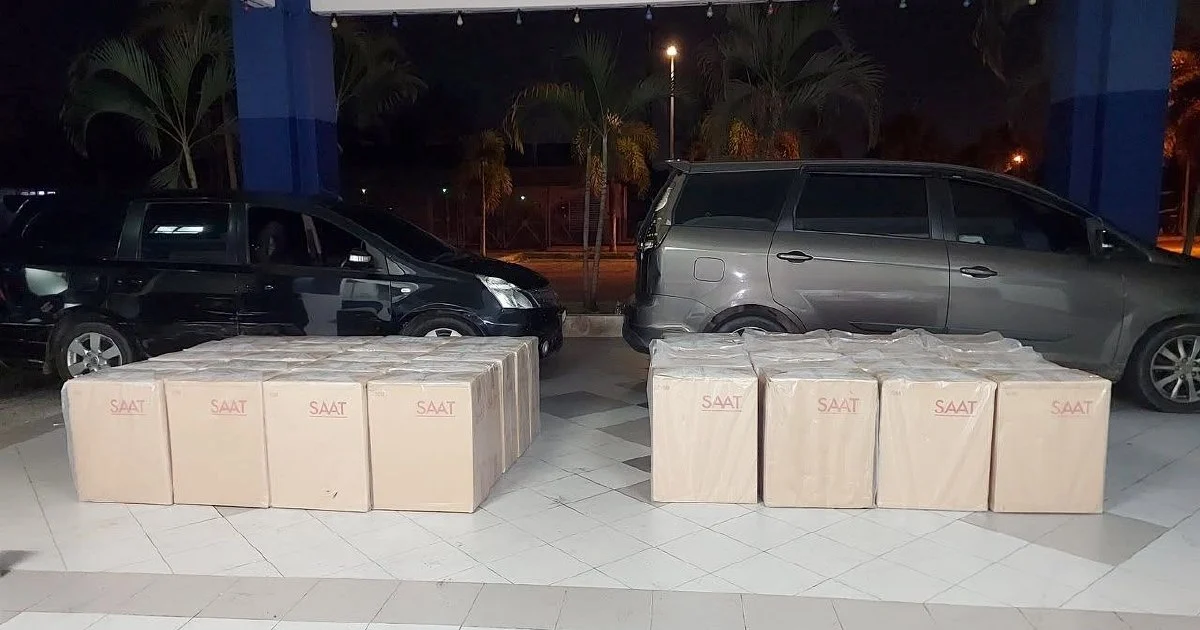 Chase in Kelantan Nets Massive Cigarette Smuggling Haul Worth Over RM800,000