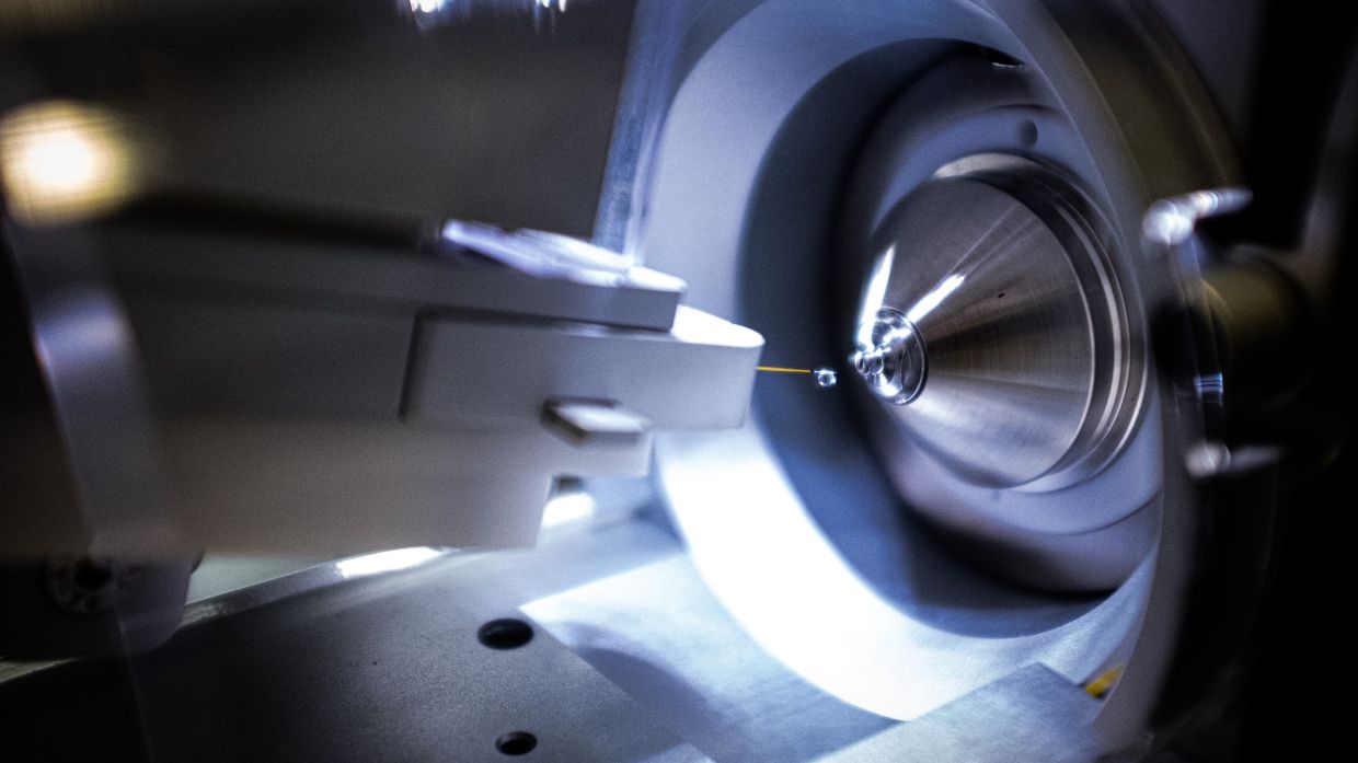 China's Equipment Imports Pose Challenge to AI Research Ambitions