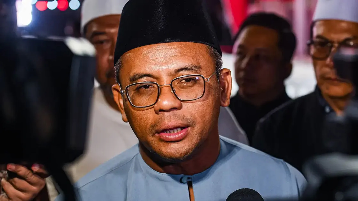 Selangor to Review Representativeeligibility Concerns Amid Constitutional Questions