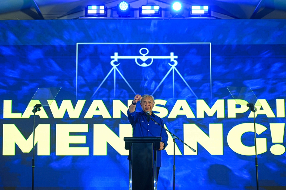 Zahid urges Barisan Nasional to apply Johor's success to Negeri Sembilan campaign