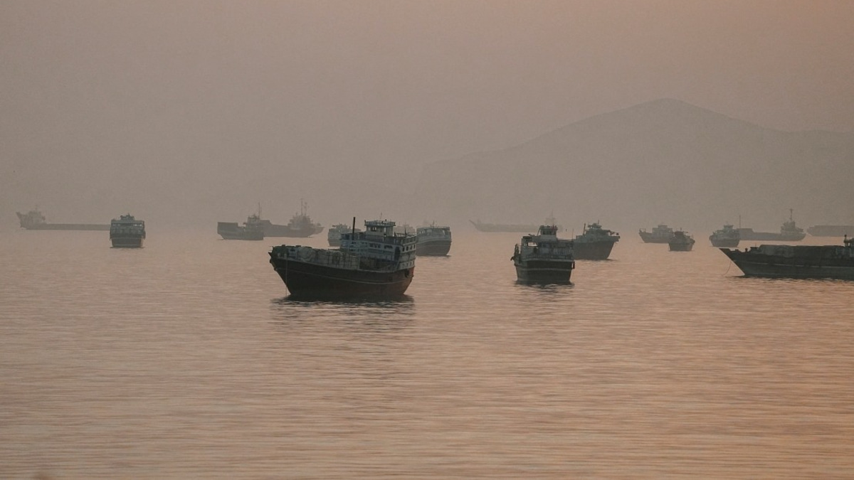 India Bars Seafarers From High-Risk Strait of Hormuz Passages Amid Regional Tensions