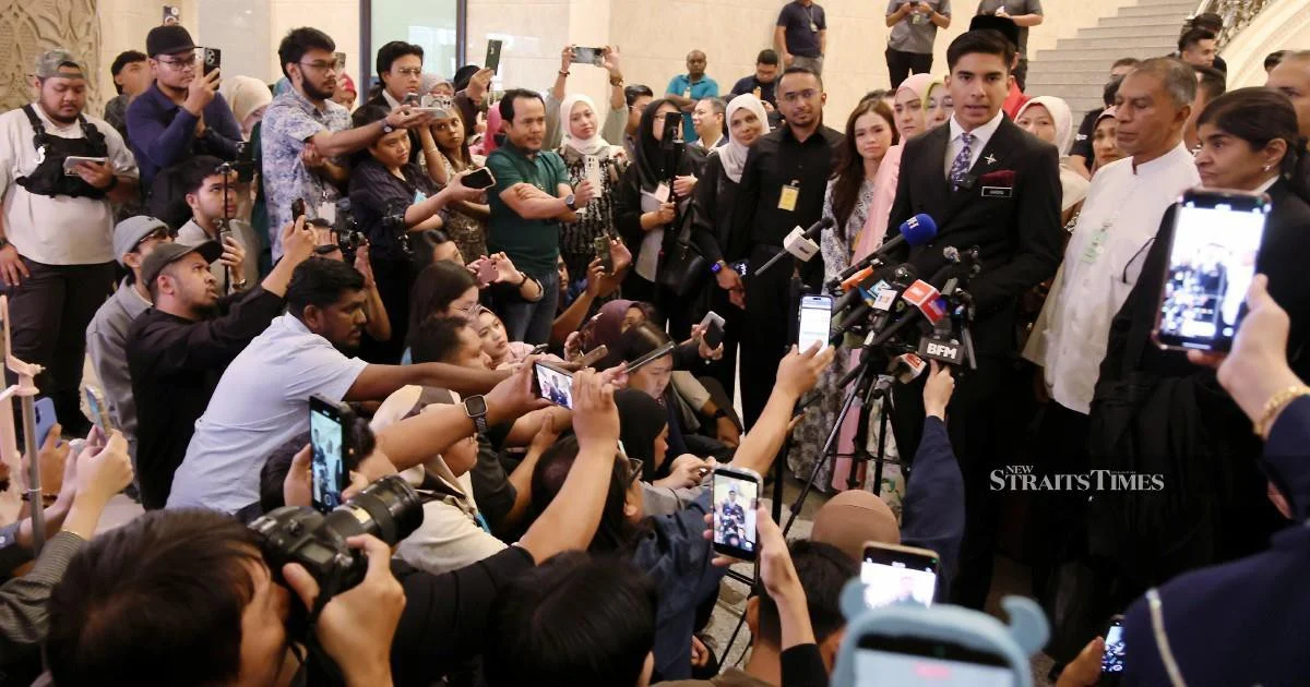 Prosecution Bows to Federal Court, Accepts Syed Saddiq's Full Acquittal