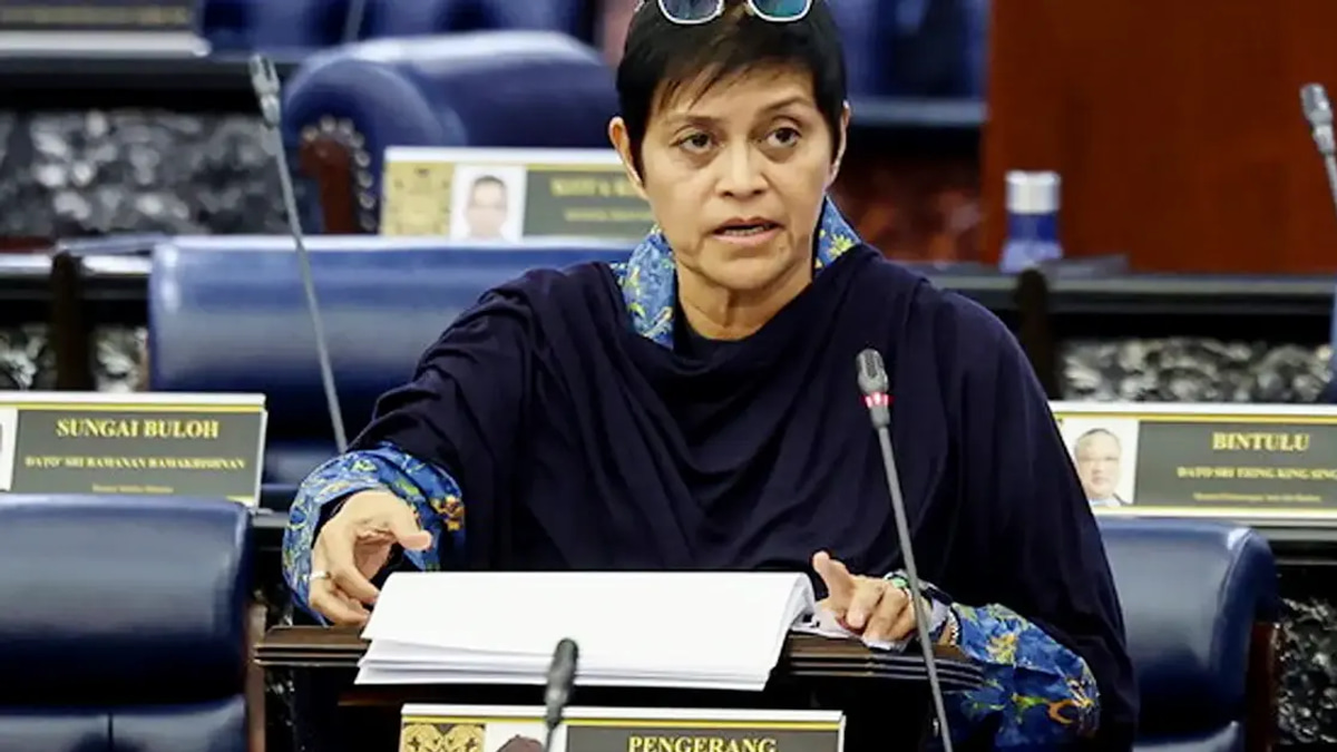Azam Baki's Share Records Not For Public Disclosure, Says Azalina