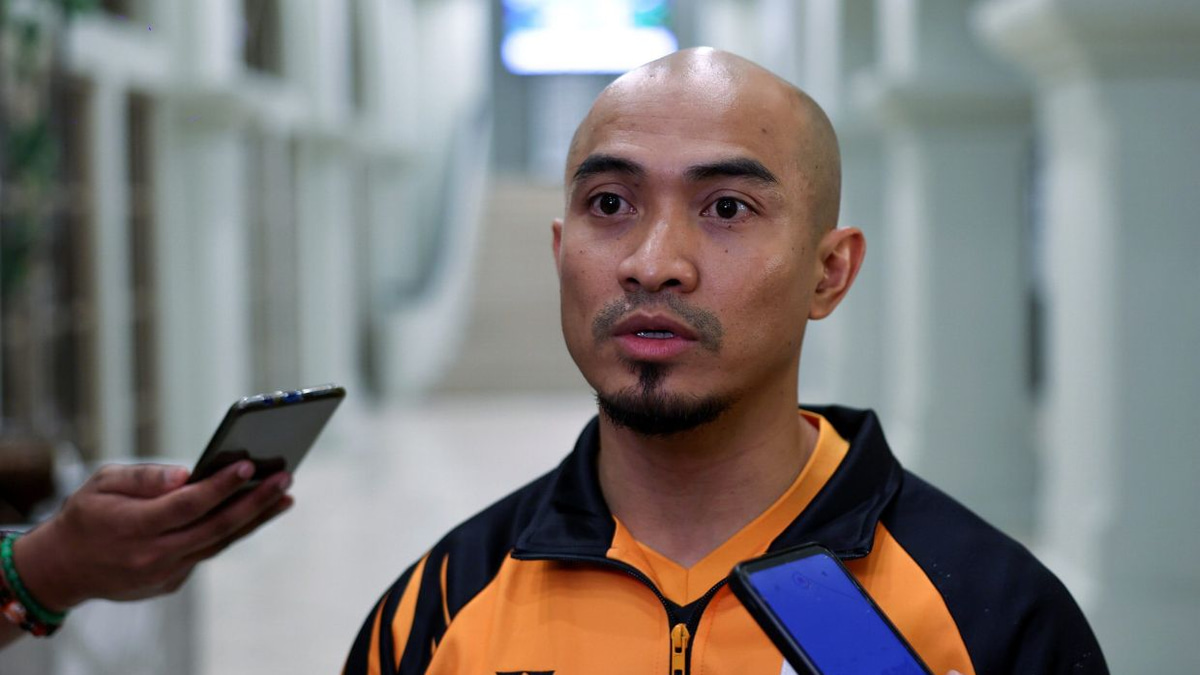 Azizulhasni Awang Breaks Silence on National Team Uncertainty, Braces for Political Fallout