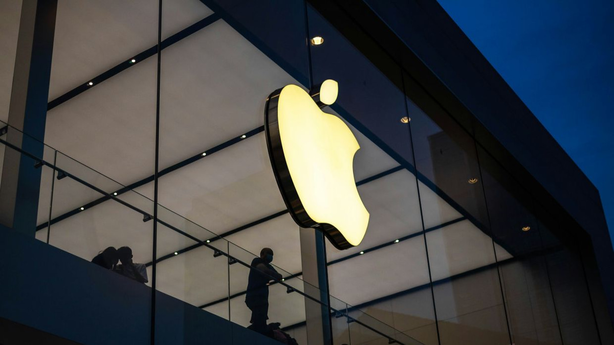 Apple Agrees to Comply with EU Digital Rules After €500 Million Fine