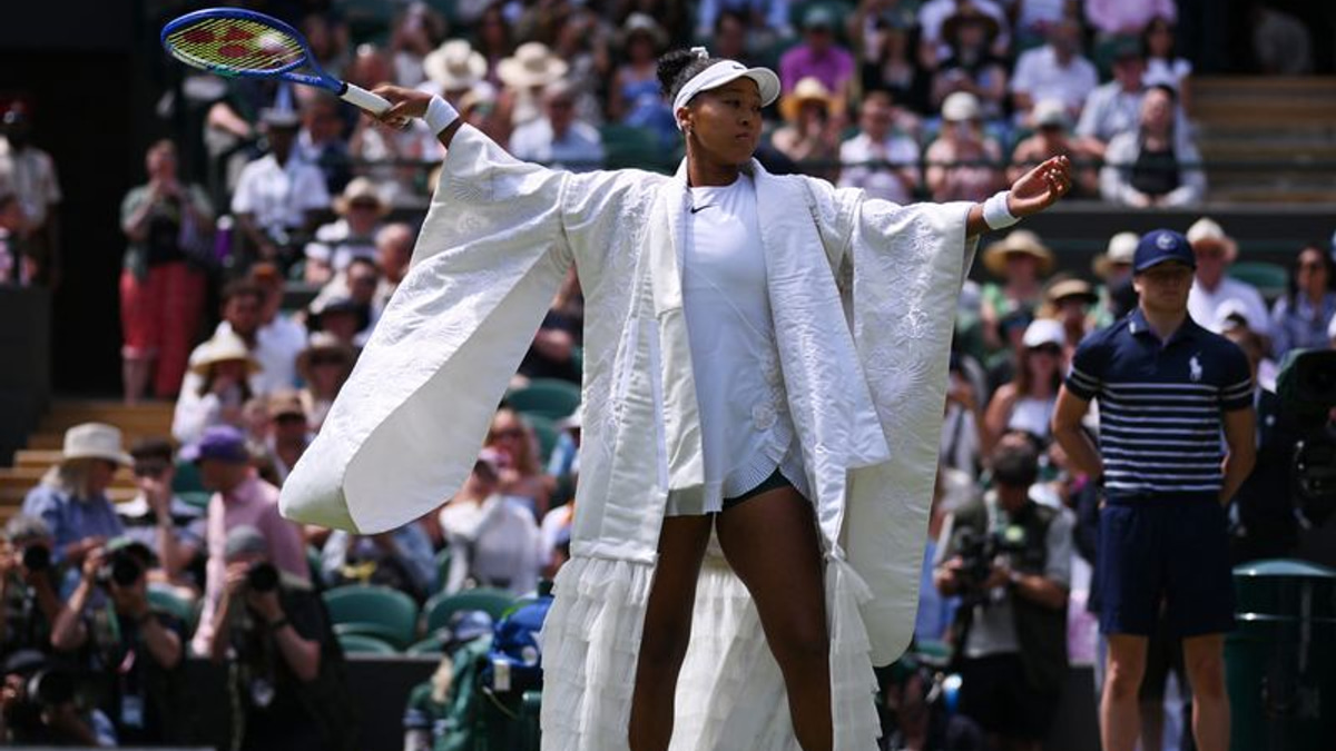 Osaka Adds Substance to Style, Breaches Wimbledon's Last 16