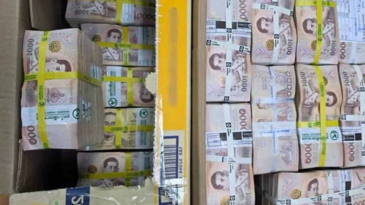 Myanmar Driver Caught Smuggling 23 Million Baht Through Thailand Border Checkpoint