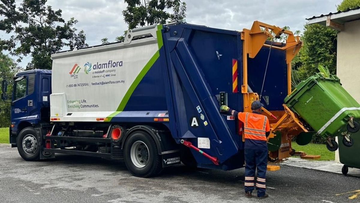 Alam Flora Commits to Full Investigation of Pantai Hillpark Garbage Lorry Crash