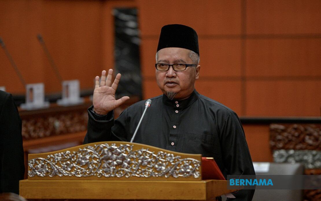 Perlis Bersatu Secretary Azahar Hassan Resigns From Party