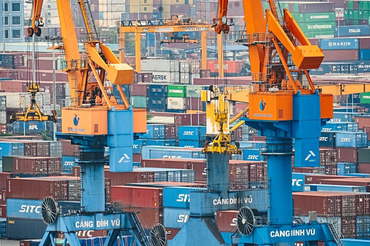 Vietnam signals openness to resolving trade friction with US amid stalled tariff negotiations