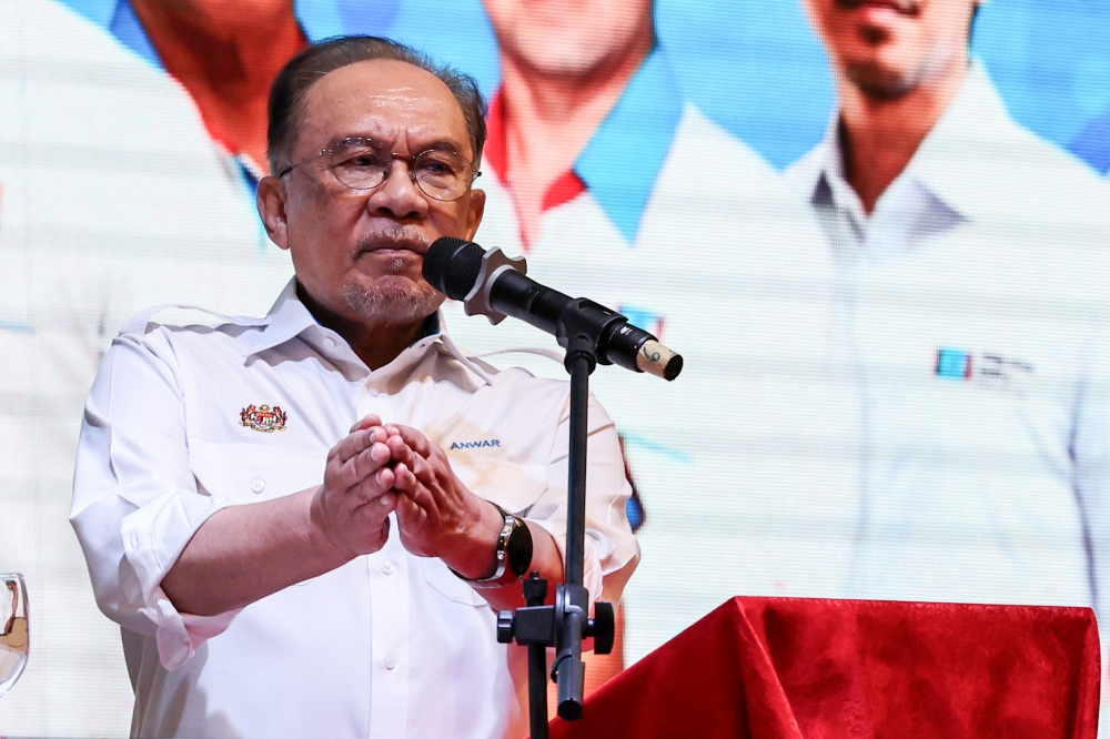 PM Anwar Responds to Tabung Haji RCI Report: 'RM12 Billion Loss Is Serious Misconduct'