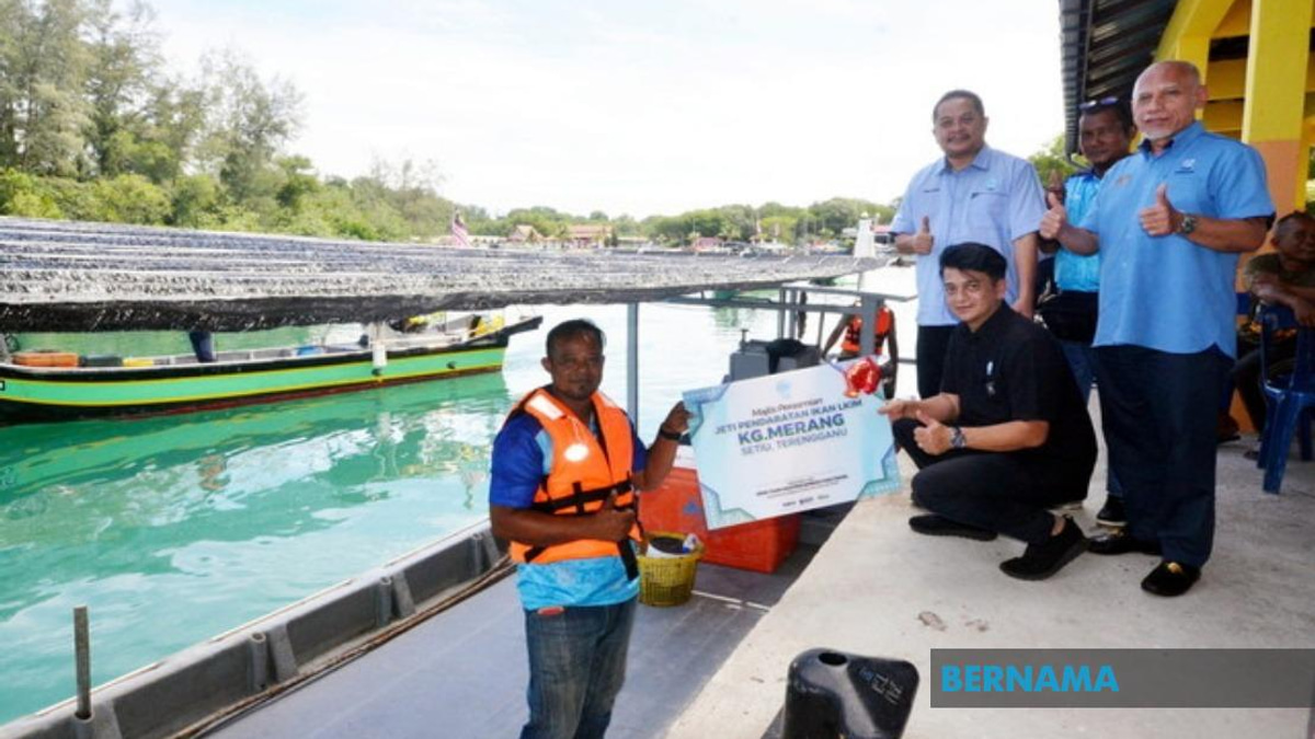 LKIM Invests RM2 Million in Fish Landing Infrastructure Across Malaysia