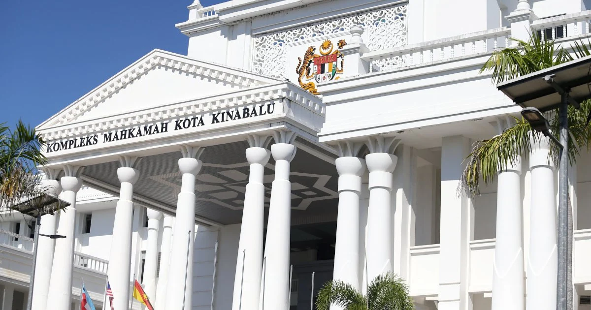 Handwriting Expert Reaffirms Conclusions on Zara Mahathir Journal Entries