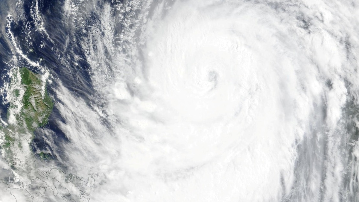 Typhoon Bavi Bears Down on Taiwan as Storm Intensifies