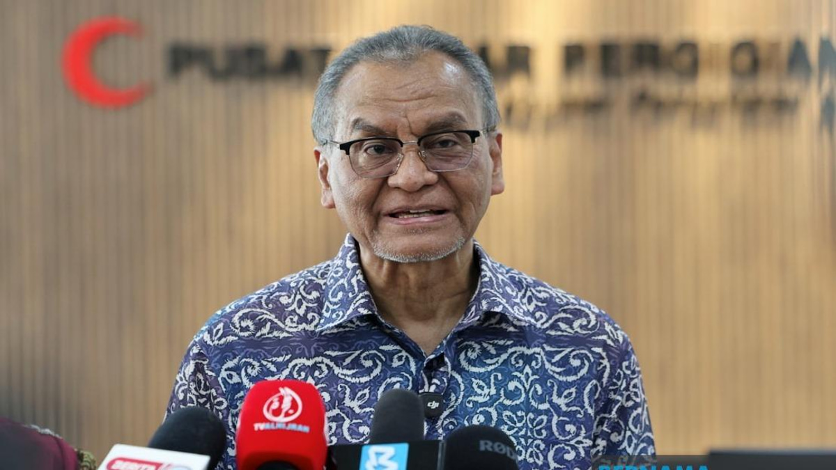 Malaysia's Health Ministry Weighs Dengue Vaccine Inclusion in National Programme Amid Surging Cases